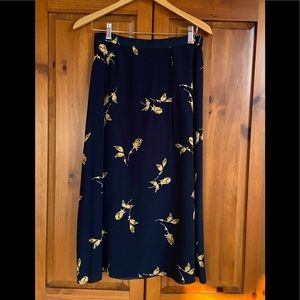 Midi skirt